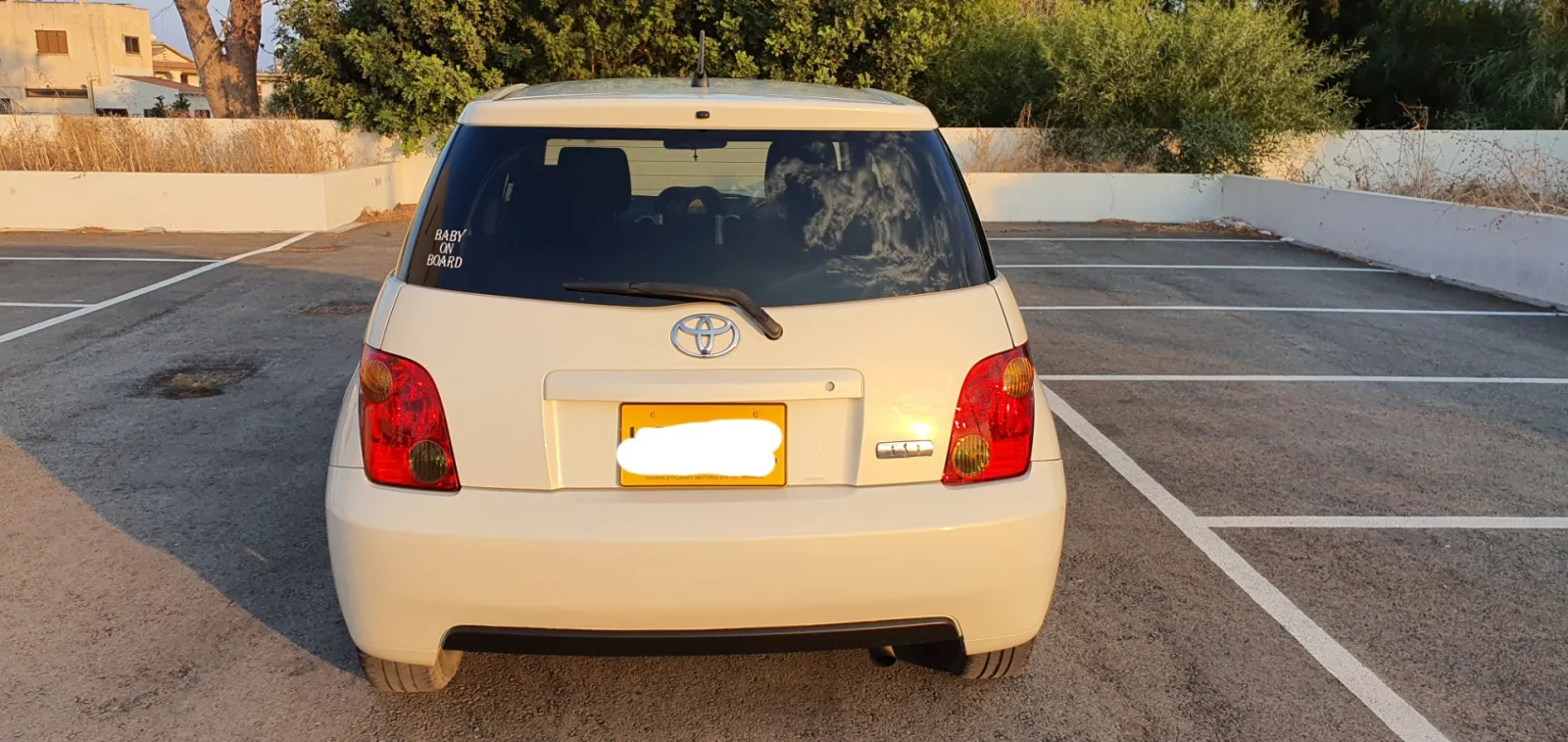 Toyota Ist 2002