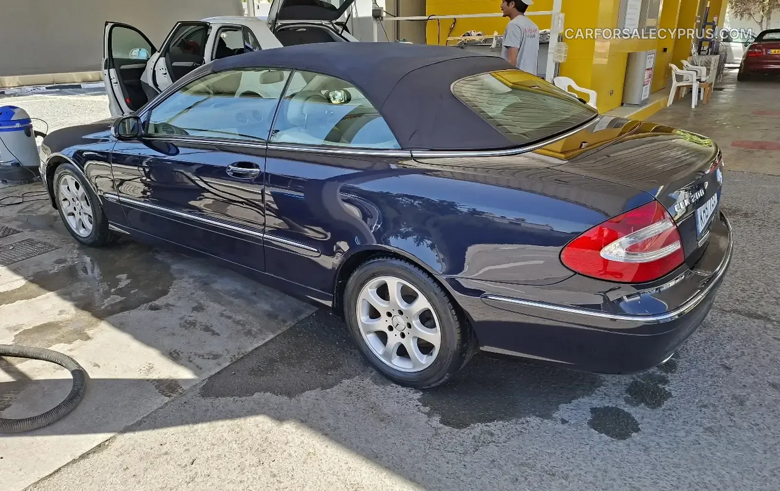 Mercedes-Benz CLK-Class 2003