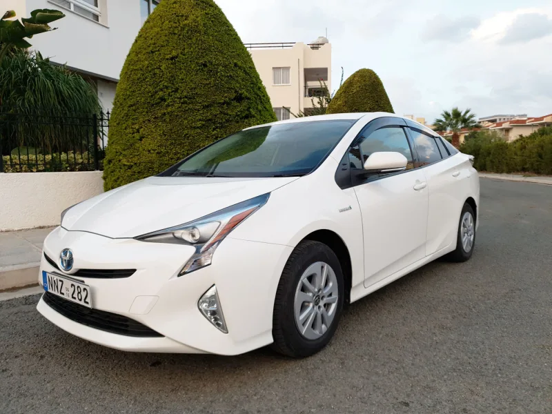 Toyota Prius 2016