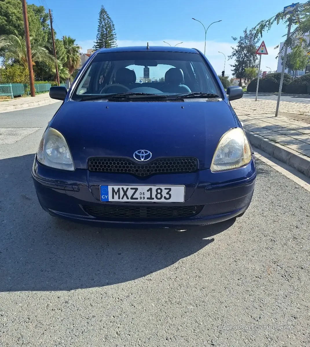 Toyota Yaris 1999