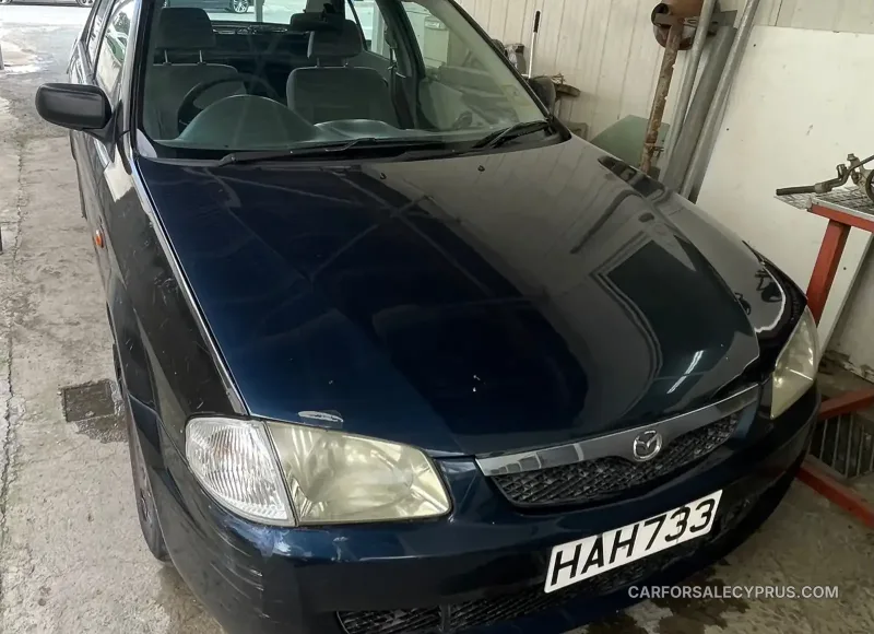 Mazda 323 1998