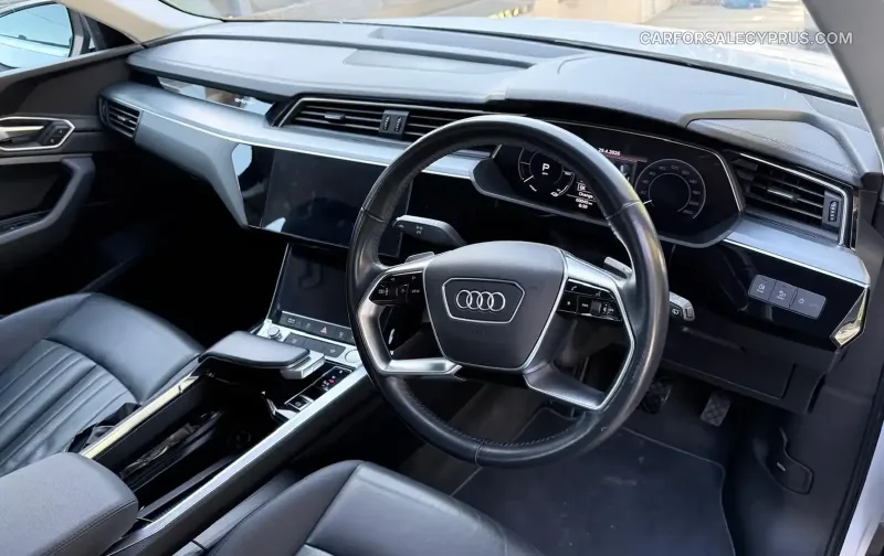Audi e-tron 2020