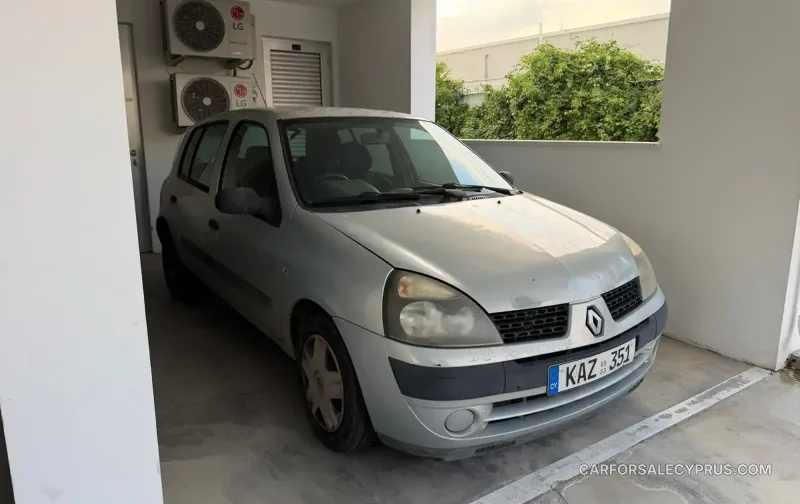 Renault Clio 2003