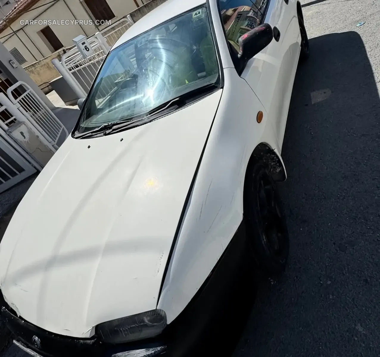 Mazda 323 2003