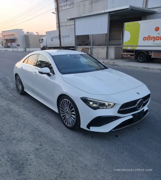Mercedes-Benz CLA 2023
