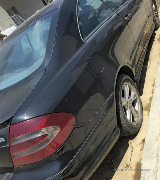 Mercedes-Benz CLK-Class 2003