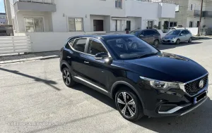 MG ZS 2021