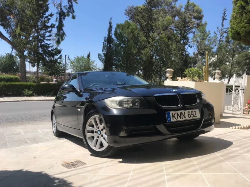 BMW Series 3 318I 2007
