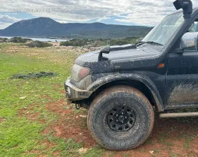 Mitsubishi Pajero 1998 – φωτογραφία 2