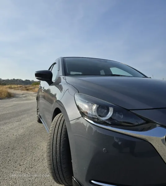 Mazda 2 2021