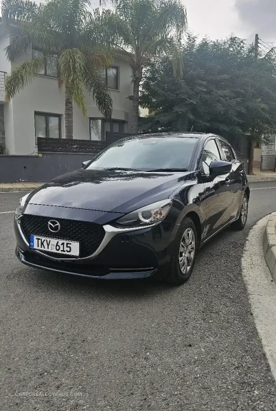 Mazda 2 2021