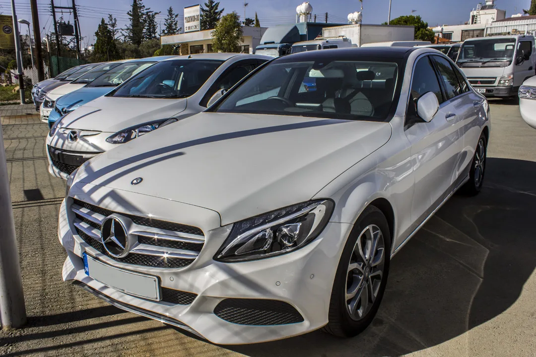 Mercedes-Benz C-Class C220 2015