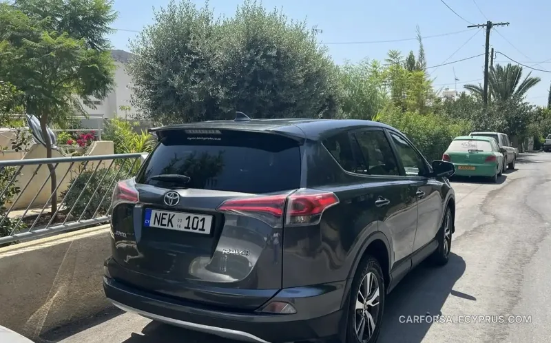Toyota RAV4 2016