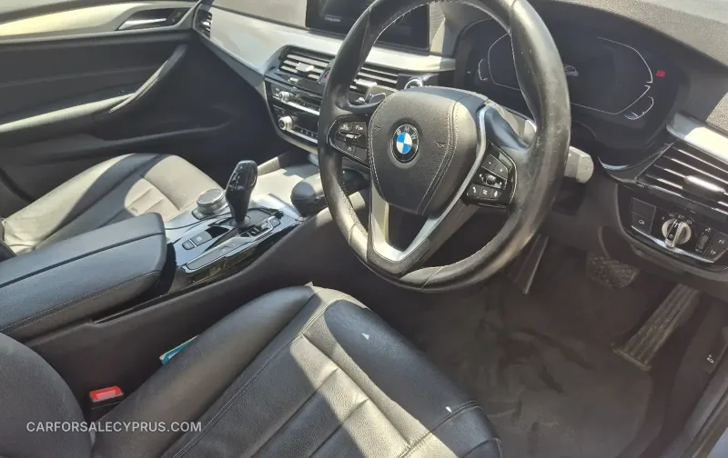 BMW 5 Series 2019