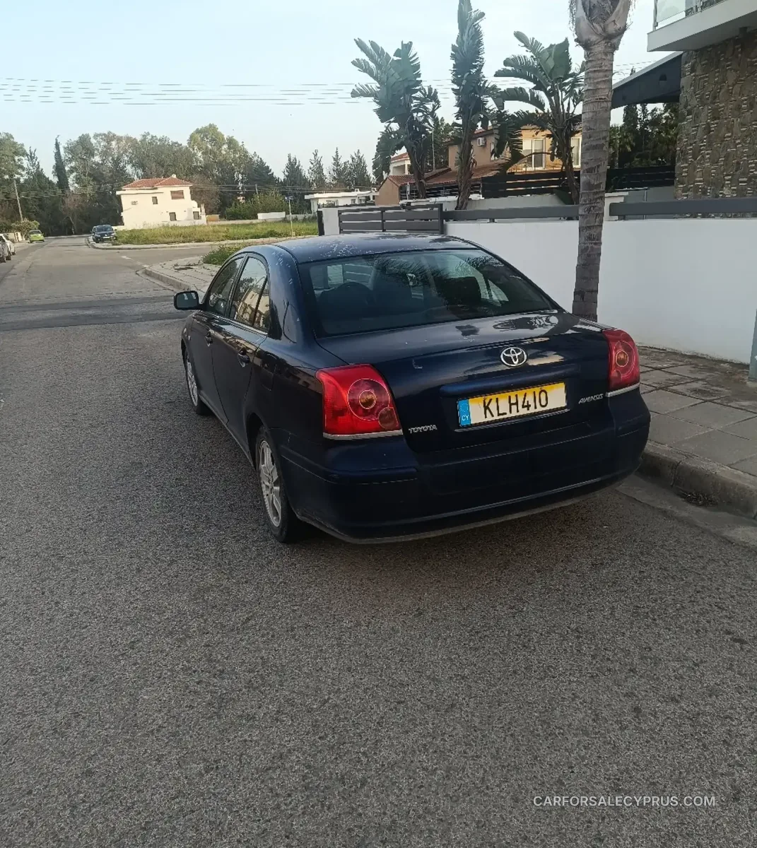 Toyota Avensis 2005