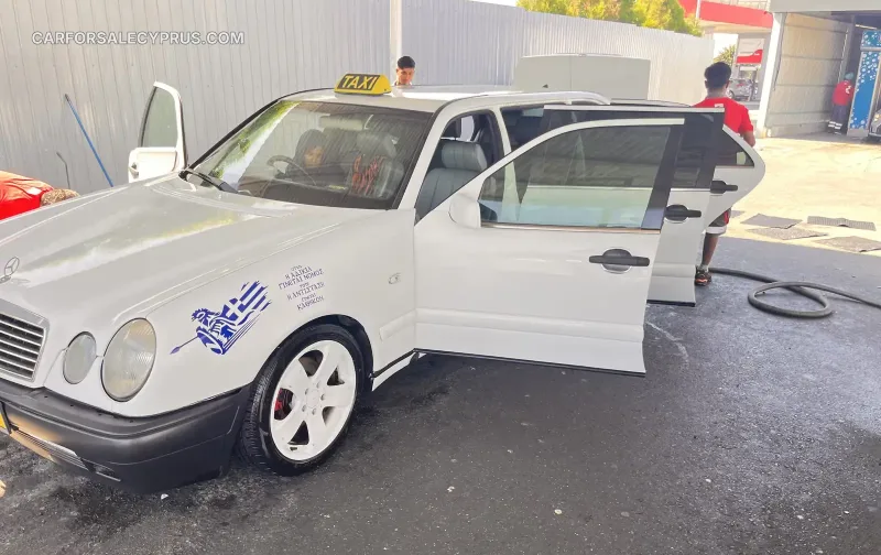 Mercedes-Benz E-Class 1998