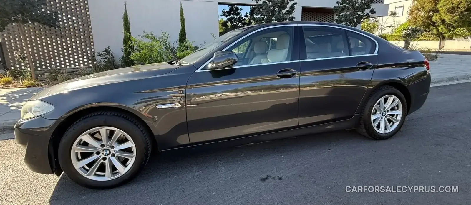 BMW 5 Series 2012