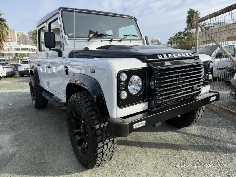 Land Rover Defender 2015