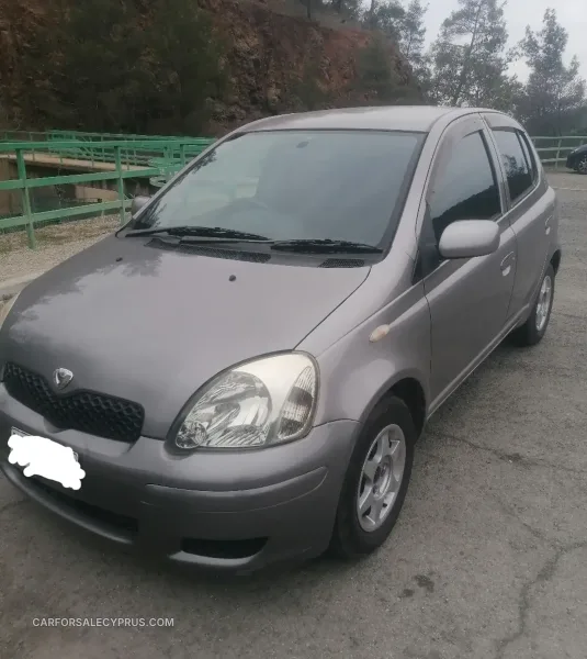 Toyota Vitz 2004
