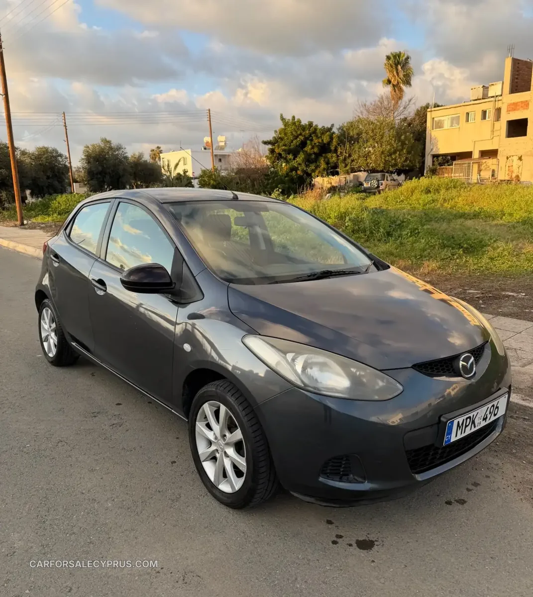 Mazda 2 2009
