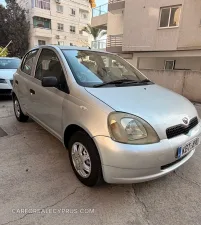 Toyota Vitz 1999