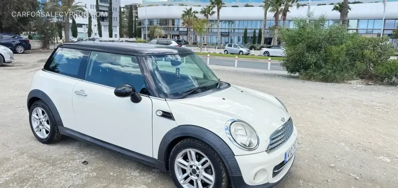 Mini Cooper 2011