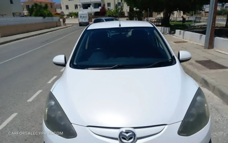 Mazda 2 2009