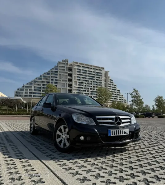Mercedes-Benz C-Class 2012