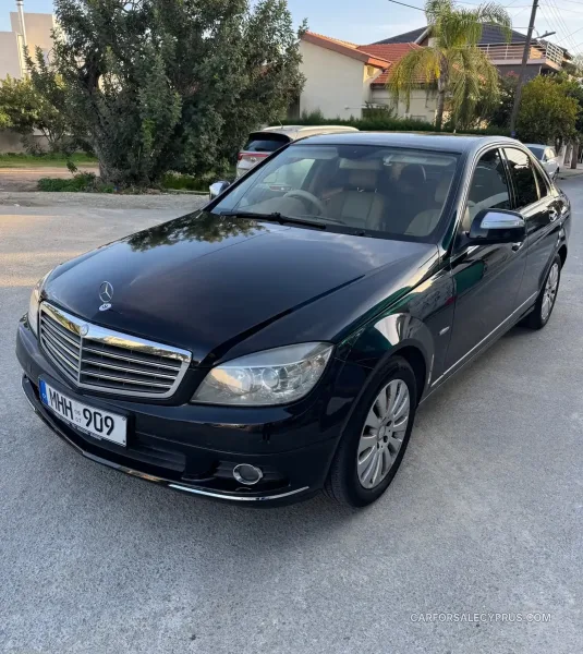 Mercedes-Benz C-Class 2007