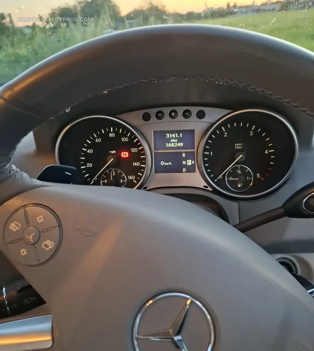 Mercedes-Benz ML-Class 2010