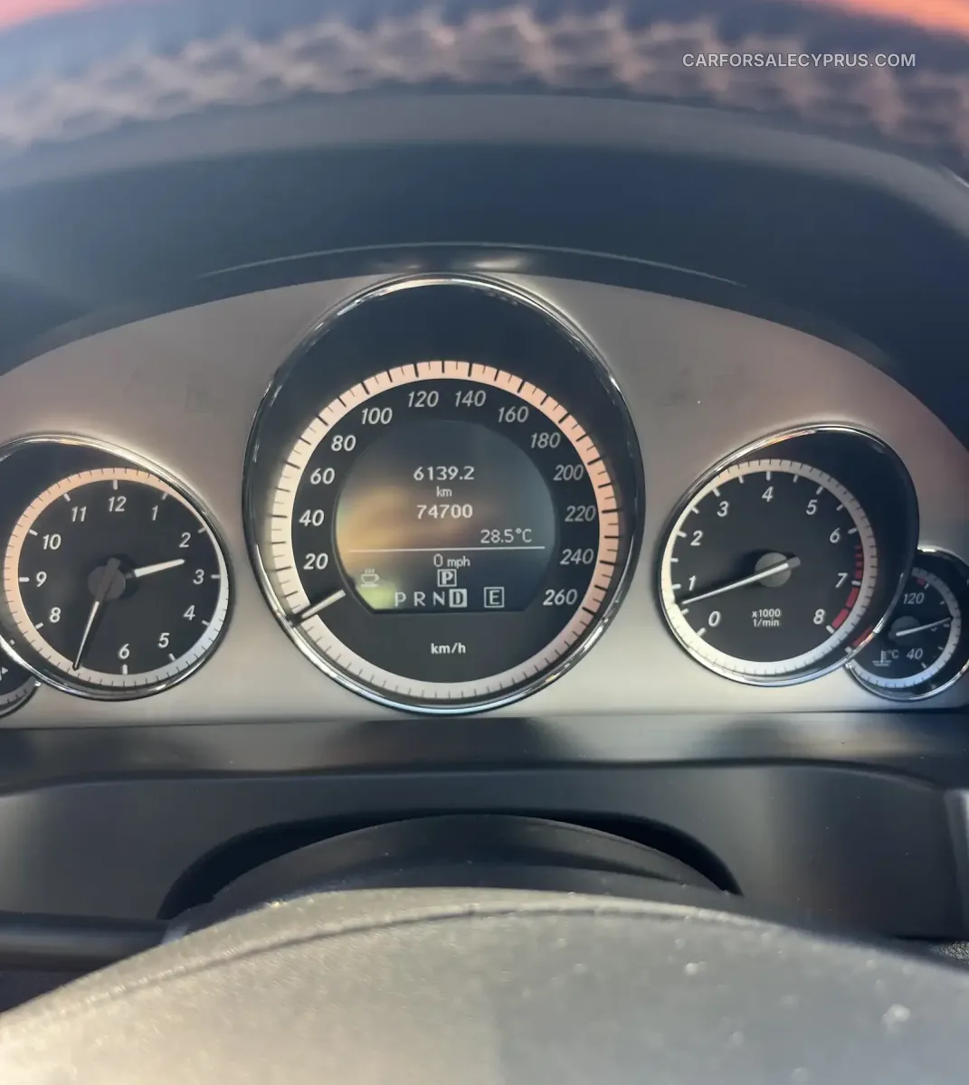 Mercedes-Benz E-Class 2011