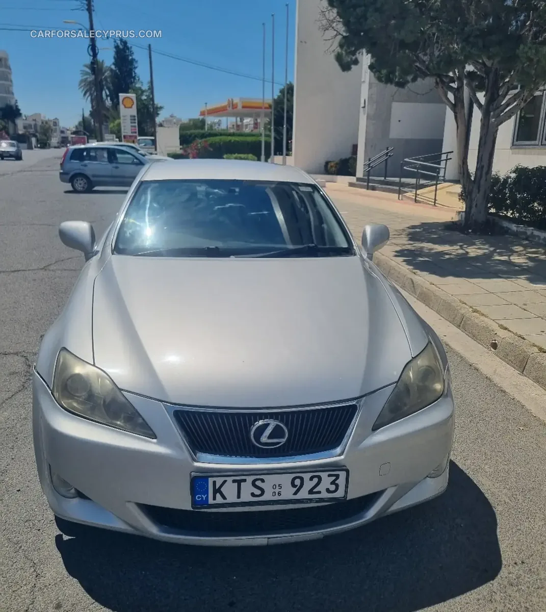 Lexus IS 2006