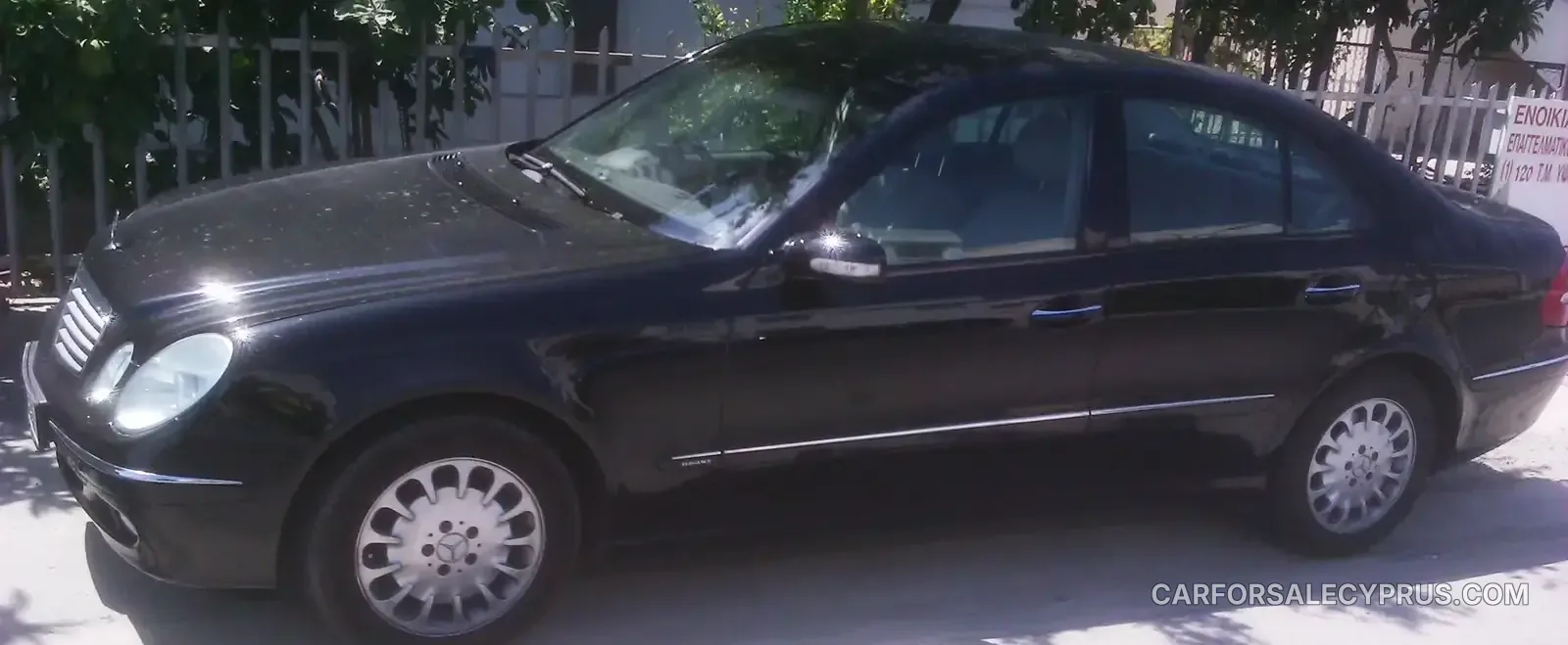 Mercedes-Benz E-Class 2005