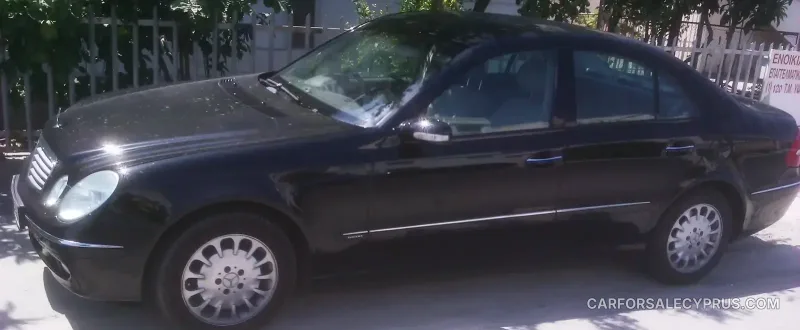 Mercedes-Benz E-Class 2005