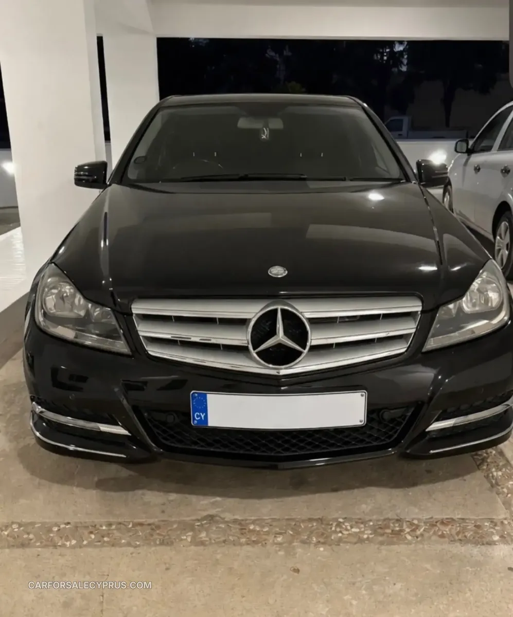 Mercedes-Benz C-Class 2012