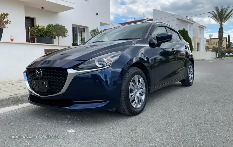 Mazda 2 2023