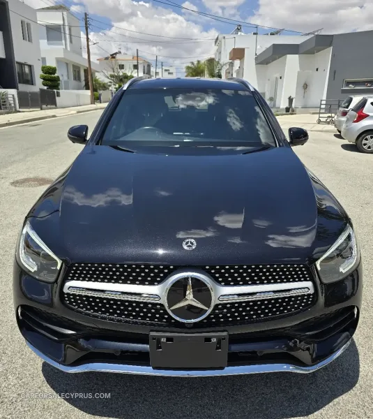 Mercedes-Benz GLC 2023