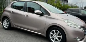 Peugeot 208 2013