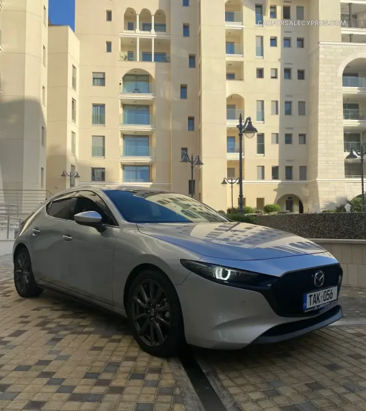 Mazda 3 2021