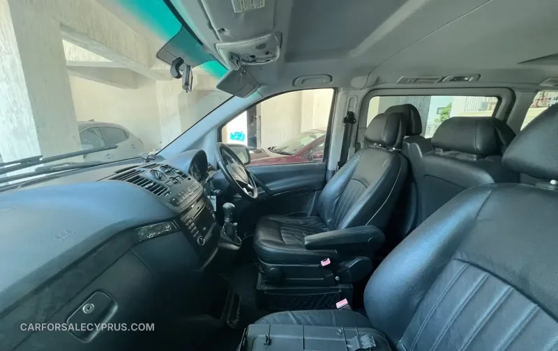 Mercedes-Benz Viano 2012