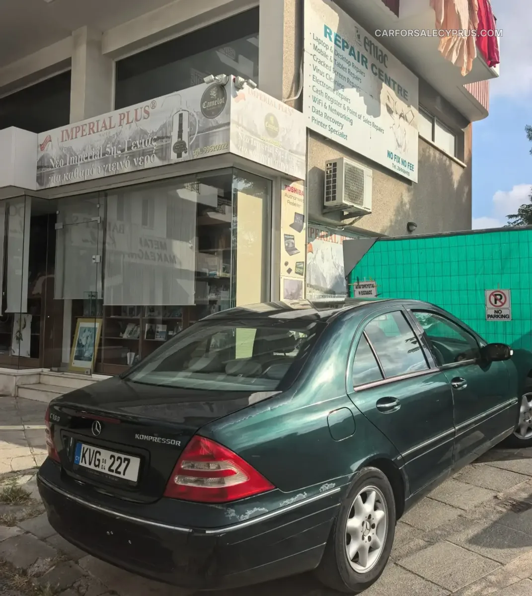 Mercedes-Benz C-Class 2004