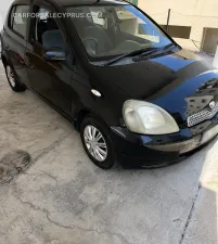 Toyota Vitz 2000