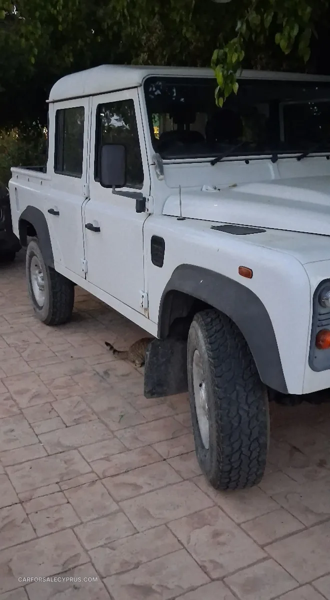 Land Rover Defender 2014