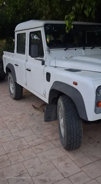 Land Rover Defender 2014