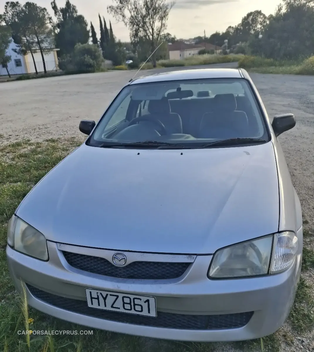 Mazda Familia 1999