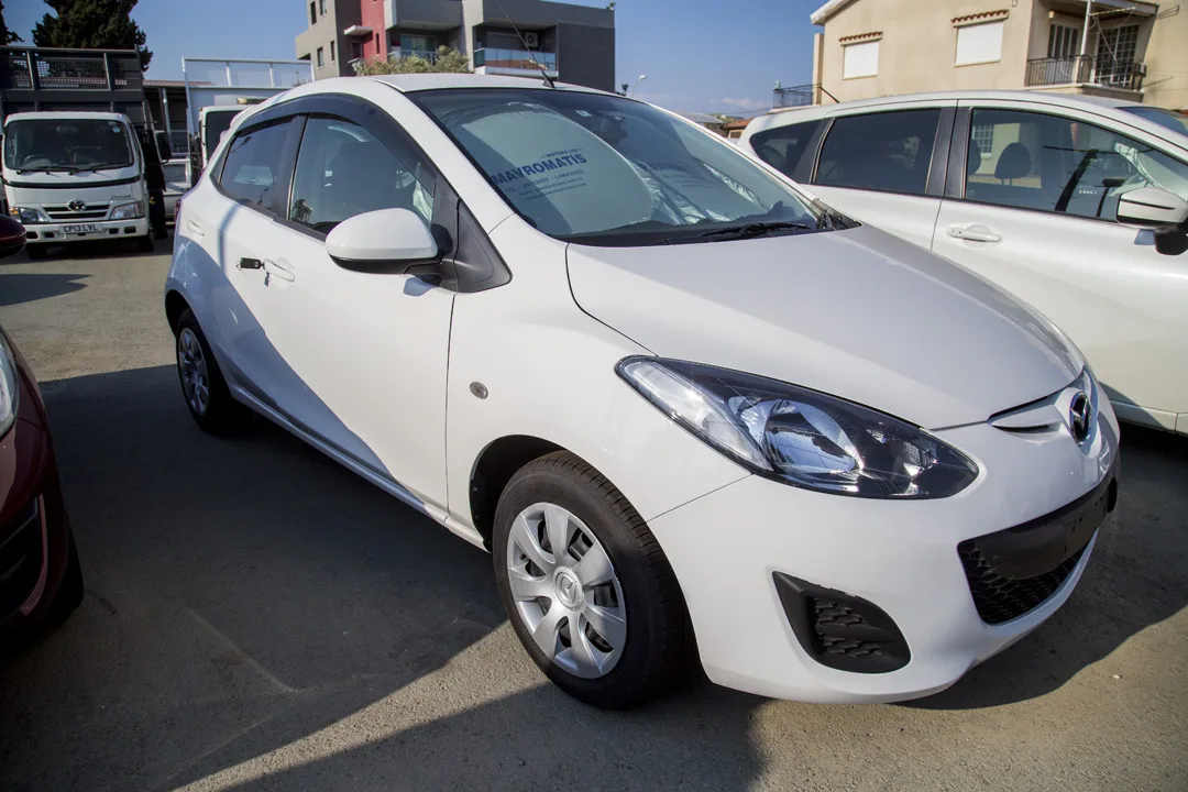 Mazda 2 2014
