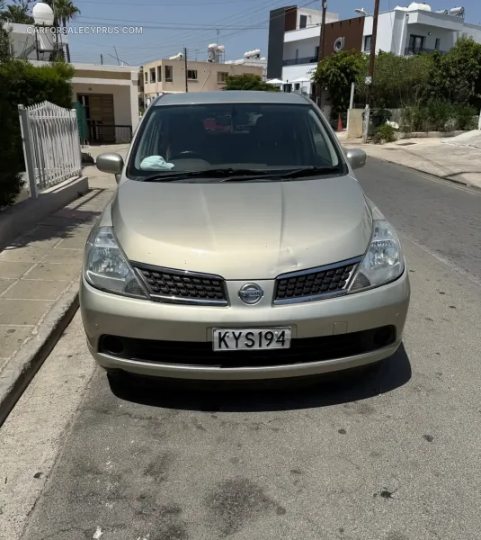 Nissan Tiida 2008