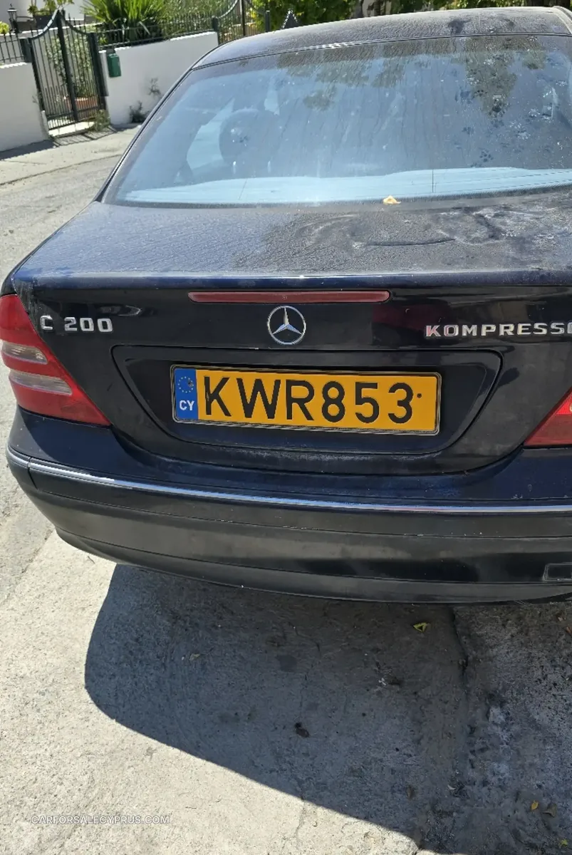 Mercedes-Benz C-Class 2001