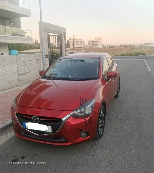 Mazda Demio 2015