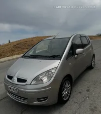 Mitsubishi Colt 2003